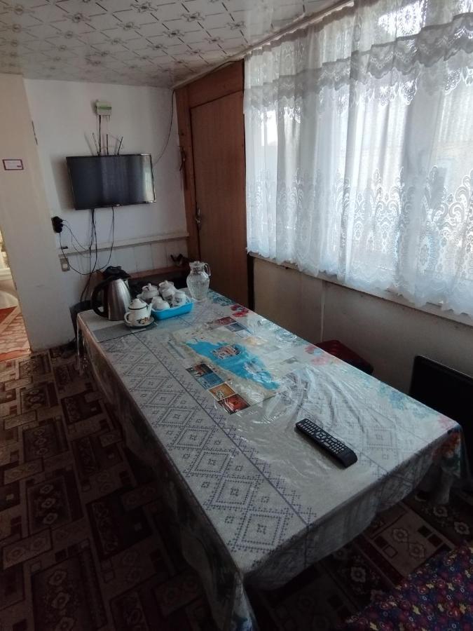 Guest House Sono Adress Derbisheva 202 Karakol Dış mekan fotoğraf