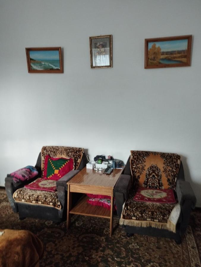 Guest House Sono Adress Derbisheva 202 Karakol Dış mekan fotoğraf